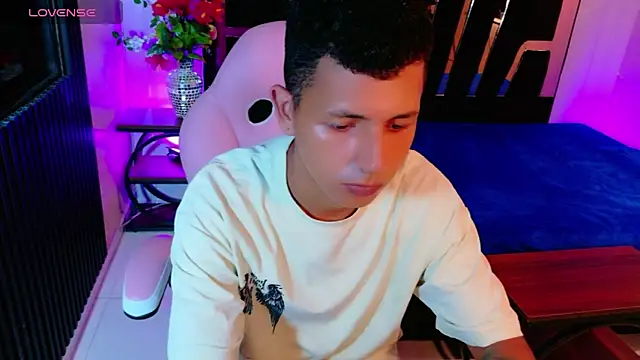 boy bigcock24cm online show from 6, 5, 2026