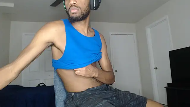 Snapshot of ChrisVacher chatting on 3, 11, 2025 ChrisVacher online show from 3, 11, 2025