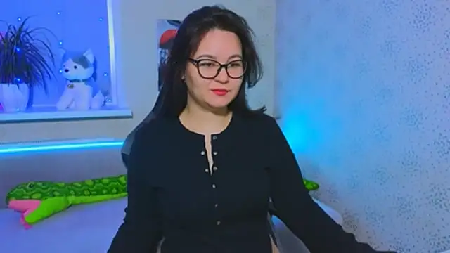 EsterLogan online show from 29, 11, 2025