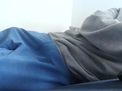 ScalicHat69 online show from 15, 12, 2025