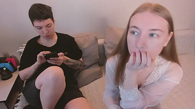 secret dreams   online show from 26, 2, 2026