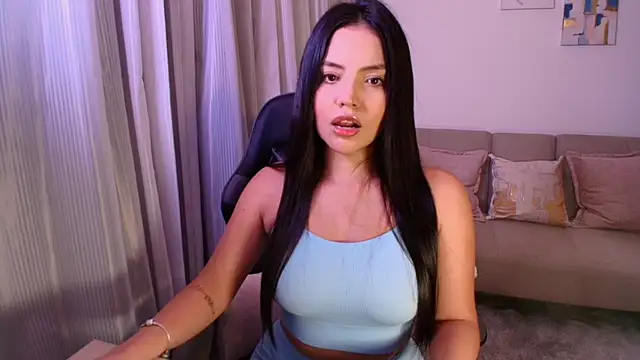 NinaMichelle online show from 15, 10, 2025