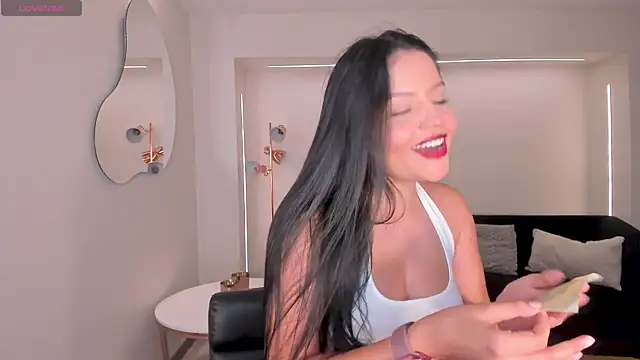 NinaMichelle online show from 18, 3, 2026