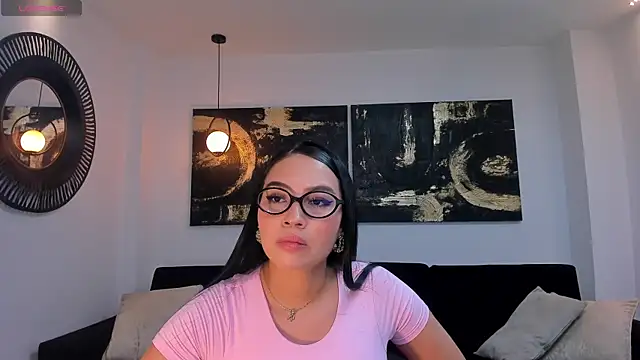 Snapshot of MollyJones_ chatting on 16, 6, 2026 MollyJones online show from 16, 6, 2026