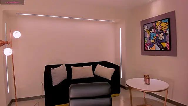 Snapshot of MollyJones_ chatting on 29, 5, 2026 MollyJones online show from 29, 5, 2026
