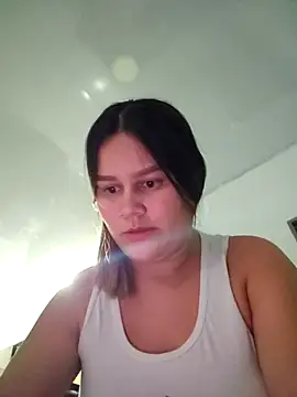 sweet lucia online show from 10, 11, 2025