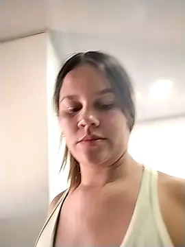 sweet lucia online show from 24, 10, 2025