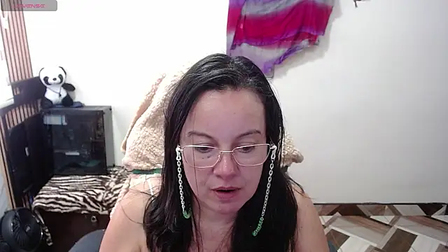 Sonialorens  online show from 16, 3, 2026