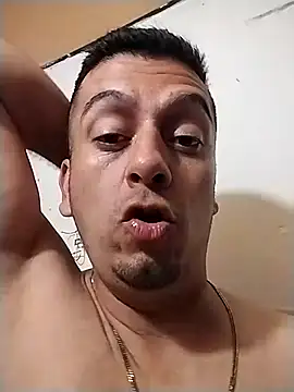 Snapshot of starplss chatting on 1, 11, 2025 starplss online show from 1, 11, 2025