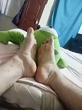 Snapshot of starplss chatting on 28, 10, 2025 starplss online show from 28, 10, 2025