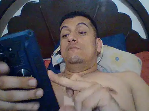 Snapshot of starplss chatting on 28, 4, 2026 starplss online show from 28, 4, 2026