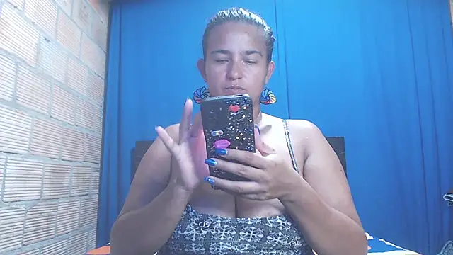 isabella dirty69 online show from 12, 2, 2025