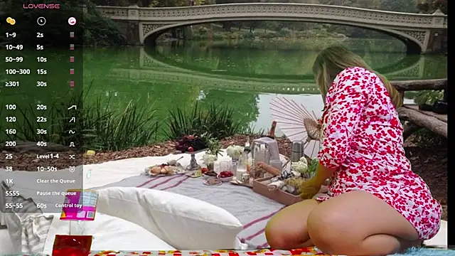 Niki La Rose online show from 12, 9, 2025
