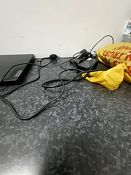 Clinton1994t online show from 17, 11, 2025