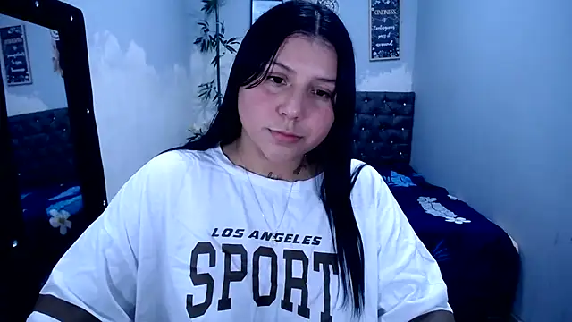 Snapshot of venuxwilliam chatting on 5, 7, 2026 venuxwilliam online show from 5, 7, 2026