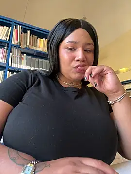 IamSashaLuv online show from 8, 10, 2025