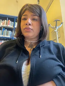 IamSashaLuv online show from 1, 12, 2025