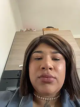 IamSashaLuv online show from 11, 11, 2025