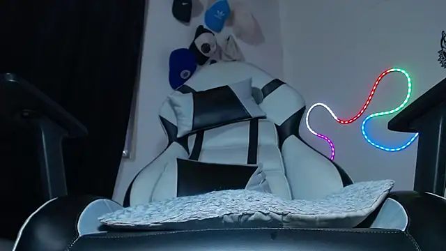 sebastian horny online show from 27, 11, 2025