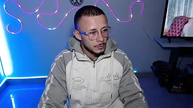 sebastian horny online show from 18, 10, 2025