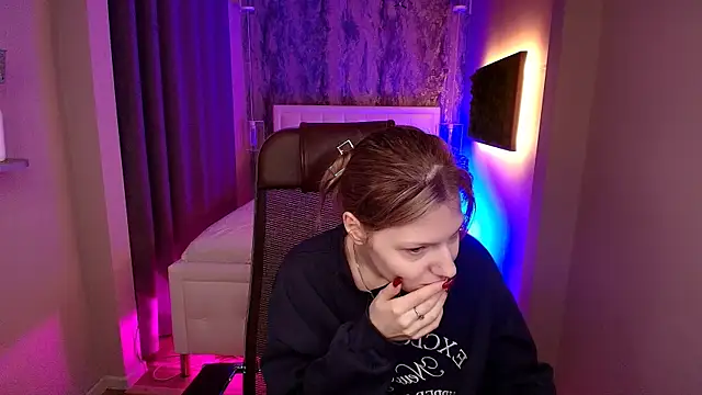 Snapshot of MaryHiggins chatting on 28, 2, 2025 MaryHiggins online show from 28, 2, 2025