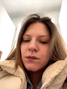 MaryHiggins online show from 14, 12, 2025