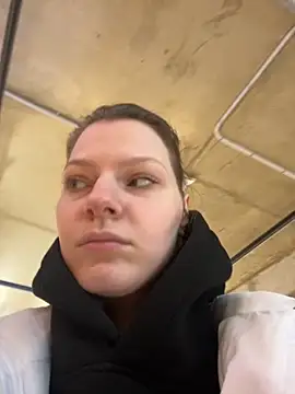 MaryHiggins online show from 8, 11, 2025