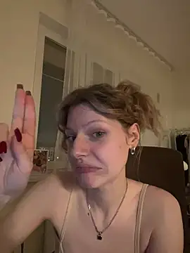Snapshot of MaryHiggins chatting on 23, 2, 2025 MaryHiggins online show from 23, 2, 2025