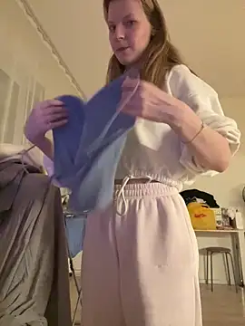 MaryHiggins online show from 10, 2, 2026