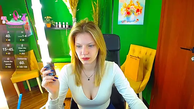 Snapshot of MaryHiggins chatting on 14, 3, 2025 MaryHiggins online show from 14, 3, 2025