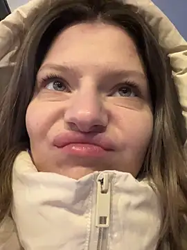 MaryHiggins online show from 3, 12, 2025