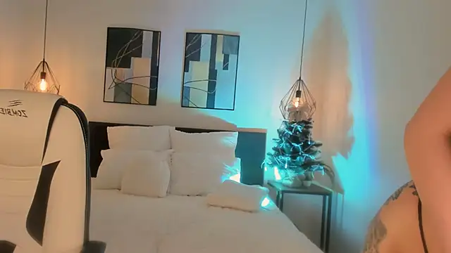 Roxana Wet  online show from 14, 12, 2025