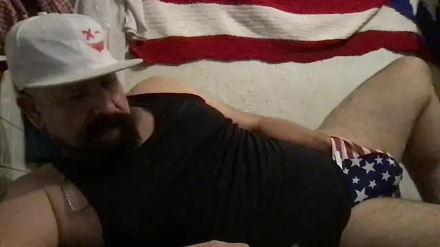 Snapshot of madmaxmiami chatting on 4, 6, 2026 madmaxmiami online show from 4, 6, 2026