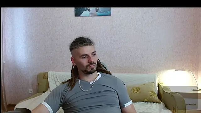 Snapshot of Aestheticguy101 chatting on 26, 7, 2026 Aestheticguy101 online show from 26, 7, 2026
