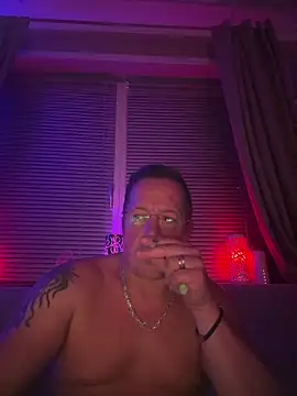 Snapshot of BasedCoook chatting on 18, 10, 2025 BasedCoook online show from 18, 10, 2025