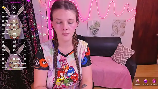 MillySandlerr online show from 21, 12, 2025