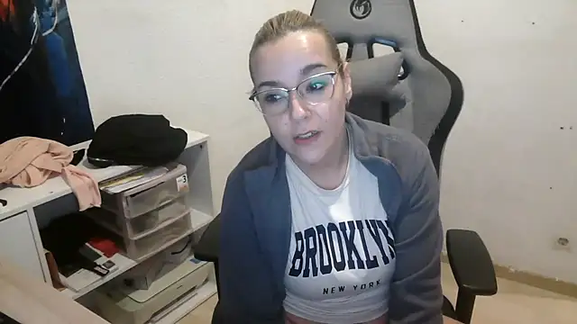 Snapshot of bekka__ chatting on 18, 2, 2026 bekka online show from 18, 2, 2026