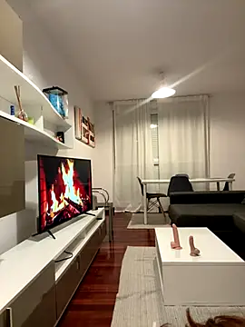 Snapshot of redheaddoll22 chatting on 9, 10, 2025 redheaddoll22 online show from 9, 10, 2025