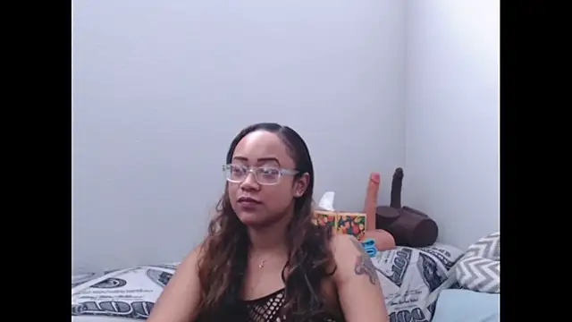 RylHoneyy online show from 18, 3, 2026