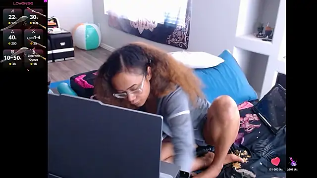 RylHoneyy online show from 2, 6, 2026