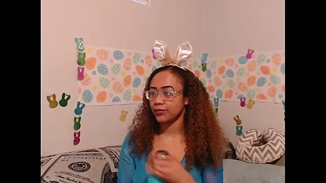 RylHoneyy online show from 5, 4, 2026