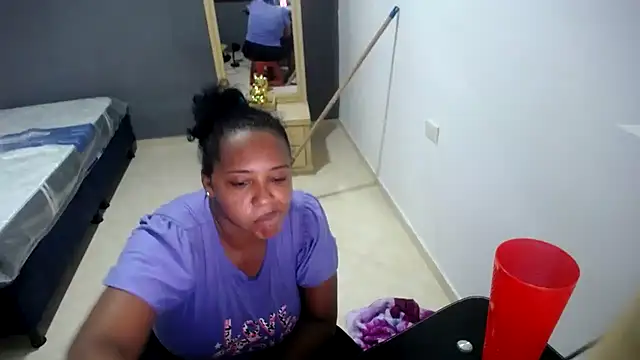 Snapshot of marysol83 chatting on 15, 5, 2026 marysol83 online show from 15, 5, 2026