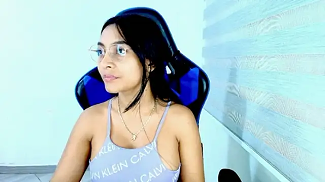 sophiax-x online show from 29, 3, 2026