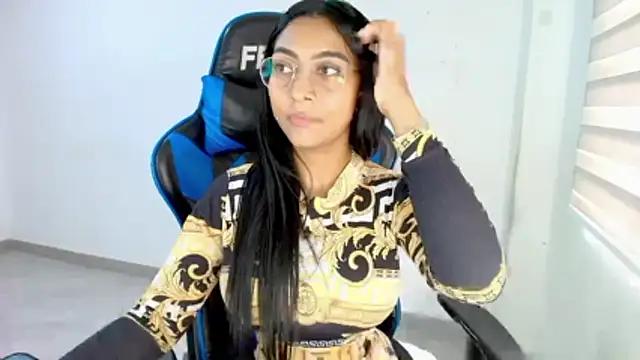 sophiax-x online show from 13, 2, 2026