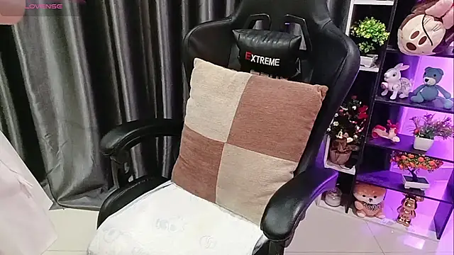 Yuki-yio online show from 2, 4, 2026