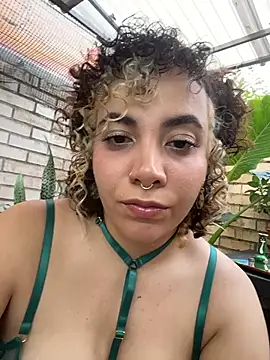 Emma Wish online show from 3, 12, 2025