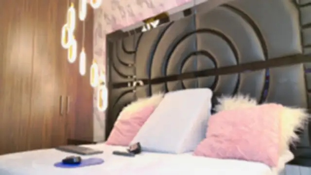 sarahgrey18 online show from 7, 3, 2025