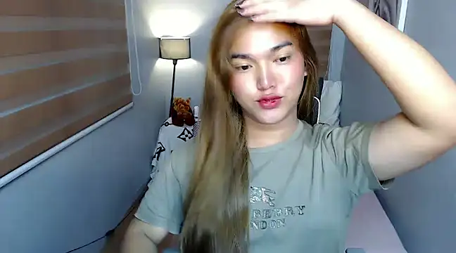 MoaningKylie online show from 13, 12, 2024