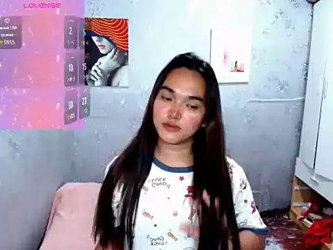 MoaningKylie online show from 6, 10, 2025