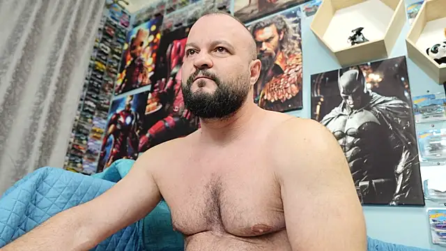 Muscle Bear online show from 22, 10, 2025